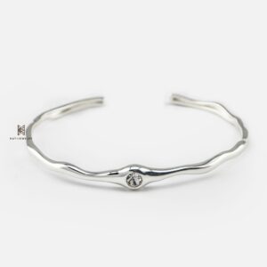 Wave Crystal Cuff - Vòng Tay Bạc Thiết Kế Uốn Lượn Đính Đá CZ Trung Tâm